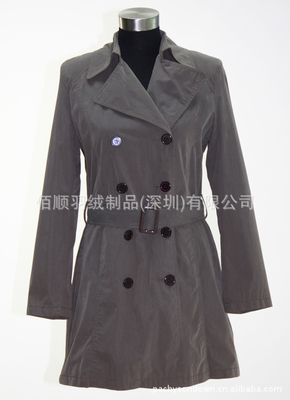 【廠家批發供應女裝修身長款風衣大衣配腰帶工廠生產訂制 054】價格,廠家,圖片,服裝加工,佰順羽絨制品(深圳)-